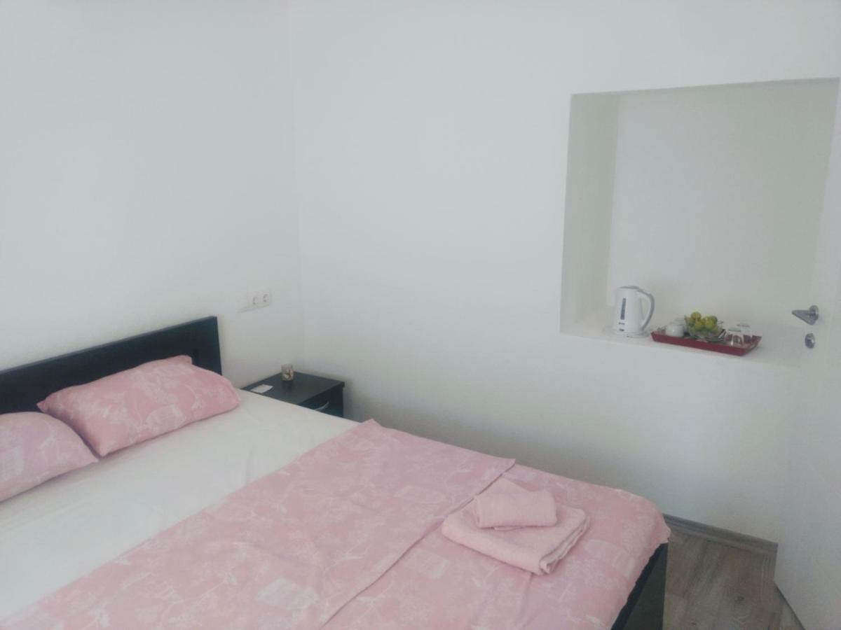 Guesthouse Flaghome Мостар Экстерьер фото